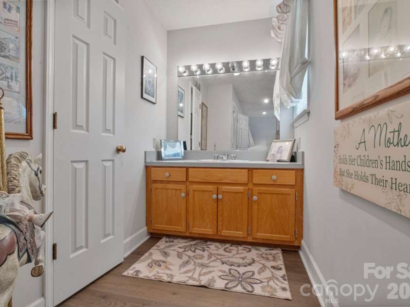 401 Redwood Court, Lenoir, NC 28645.  MLS# CAR4383184, YatesRealty ID 29573. 