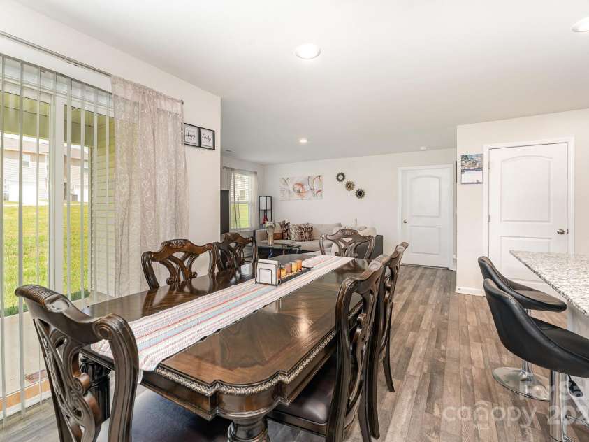418 Winsley Drive, Salisbury, NC 28147.  MLS# CAR4273561, YatesRealty ID 29573. 