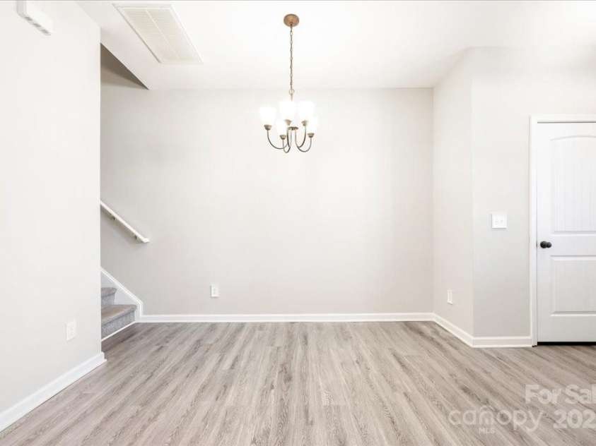 5821 Crestlawn Court, Pfafftown, NC 27040.  MLS# CAR4230431, YatesRealty ID 29574. 