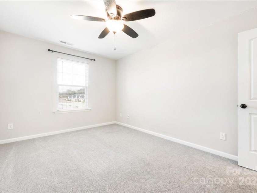 5821 Crestlawn Court, Pfafftown, NC 27040.  MLS# CAR4230431, YatesRealty ID 29574. 