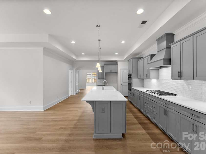 415 Newstyle Way, Gastonia, NC 28056.  MLS# CAR4389199, YatesRealty ID 29575. 