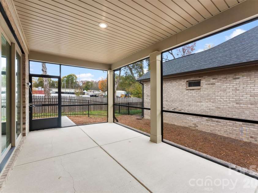 415 Newstyle Way, Gastonia, NC 28056.  MLS# CAR4389199, YatesRealty ID 29575. 