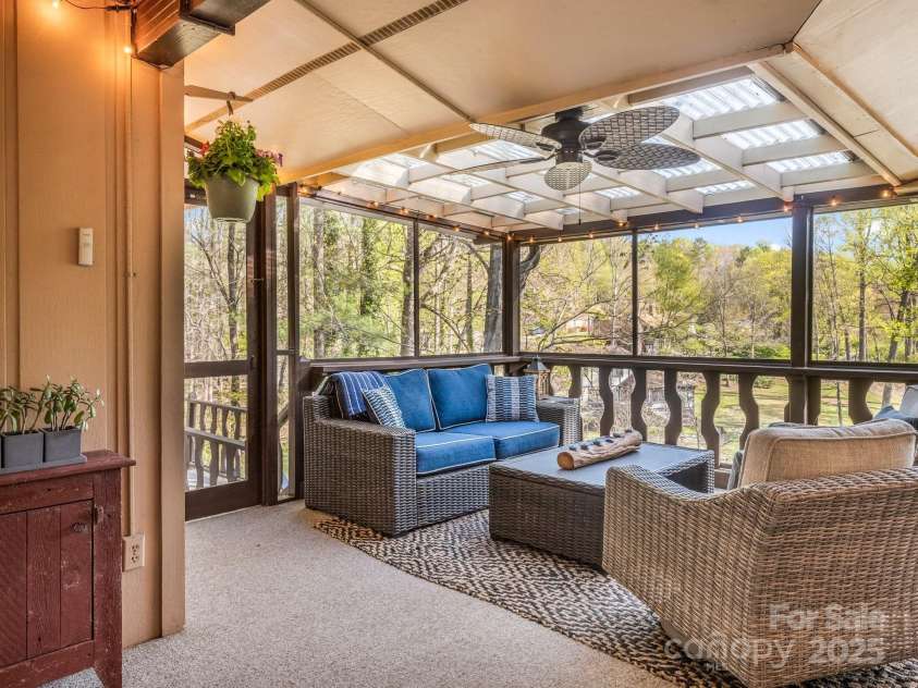 8 Greenbriar Woods Circle, Etowah, NC 28729.  MLS# CAR4247611, YatesRealty ID 29575. 