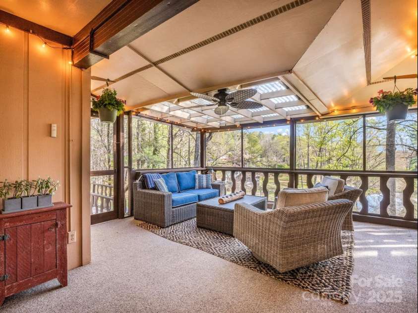 8 Greenbriar Woods Circle, Etowah, NC 28729.  MLS# CAR4247611, YatesRealty ID 29575. 
