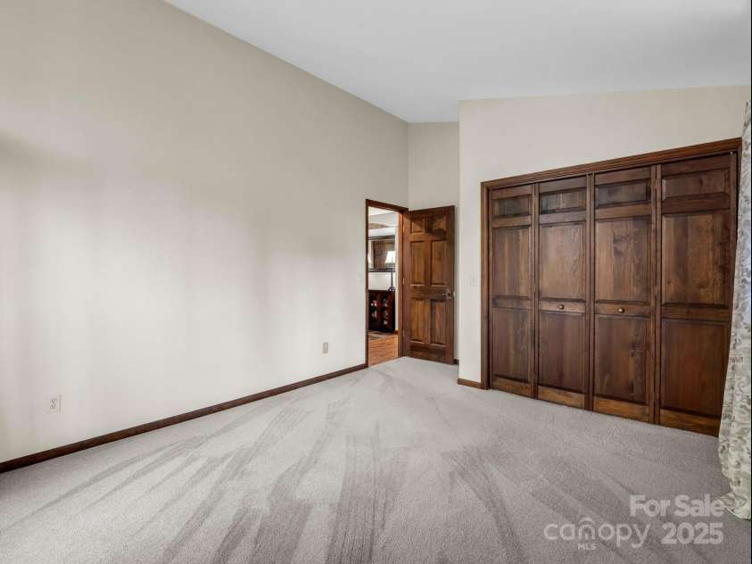 8 Greenbriar Woods Circle, Etowah, NC 28729.  MLS# CAR4247611, YatesRealty ID 29575. 