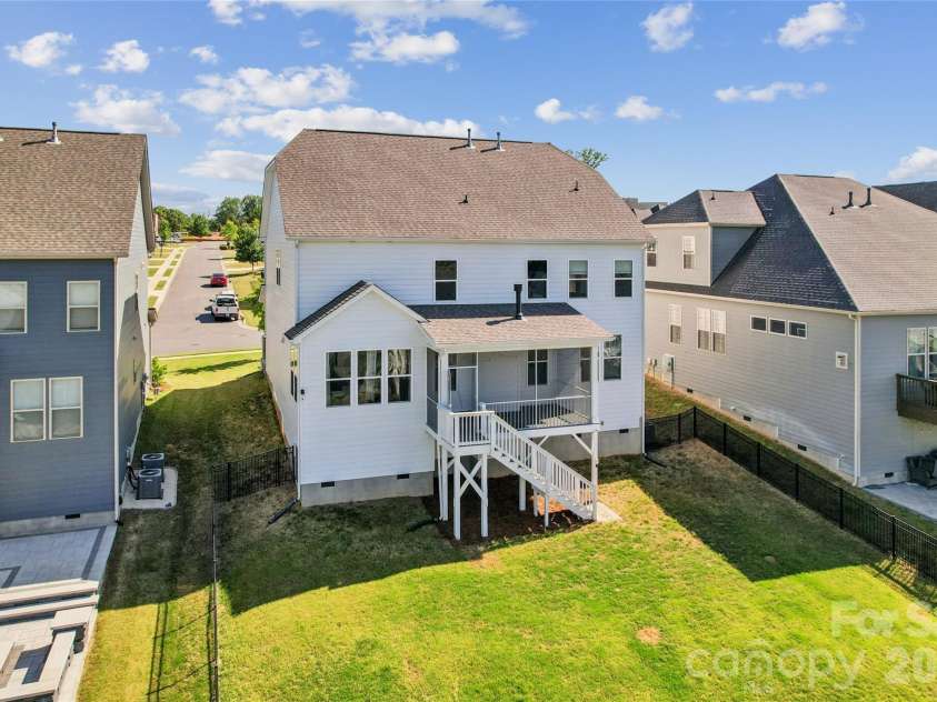1022 Harbor Bay Drive, Fort Mill, SC 29707.  MLS# CAR4378136, YatesRealty ID 29577. 