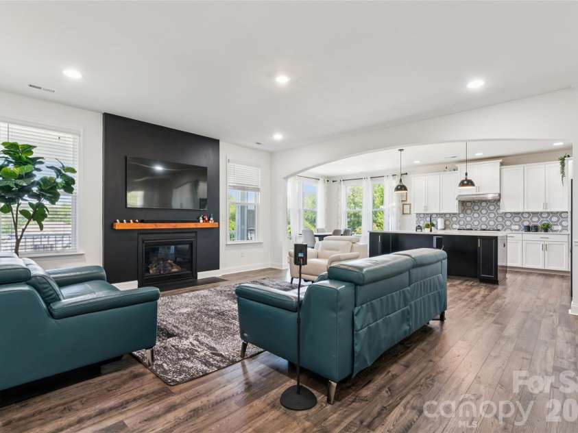 1022 Harbor Bay Drive, Fort Mill, SC 29707.  MLS# CAR4378136, YatesRealty ID 29577. 