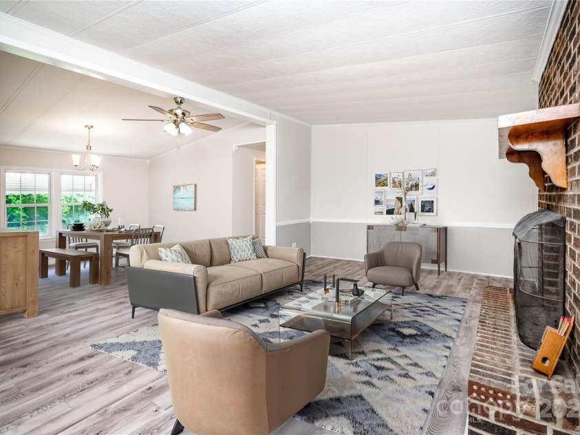 7050 Forney Hill Road, Denver, NC 28037.  MLS# CAR4243315, YatesRealty ID 29578. Cozy yet spacious Great room!