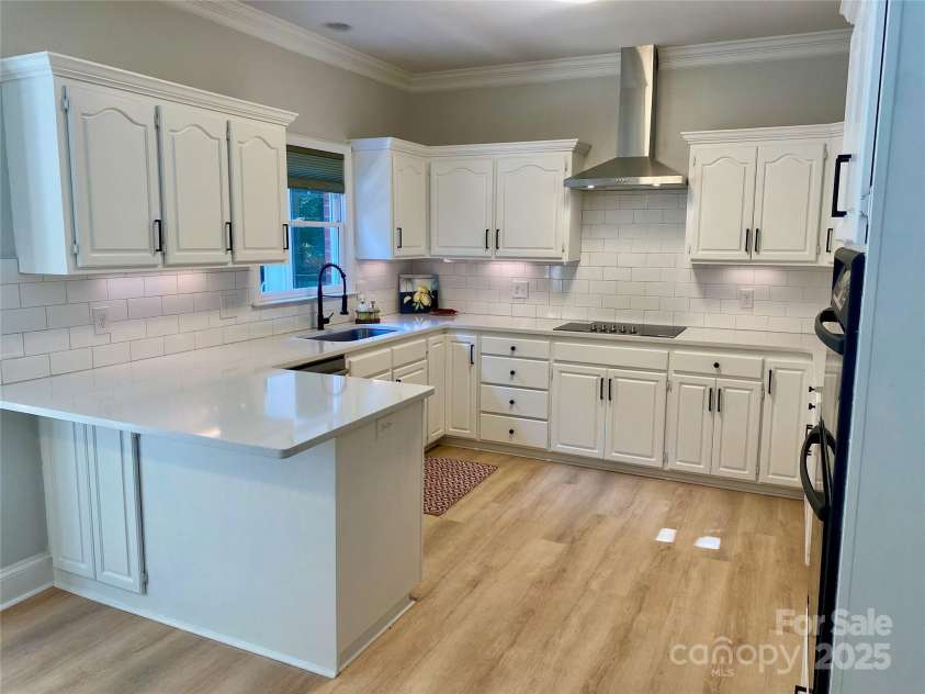 7408 Mockingbird Lane, Waxhaw, NC 28173.  MLS# CAR4271688, YatesRealty ID 29579. 