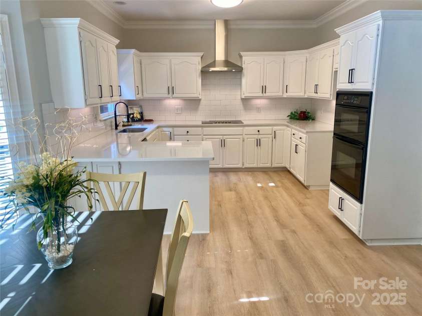 7408 Mockingbird Lane, Waxhaw, NC 28173.  MLS# CAR4271688, YatesRealty ID 29579. 