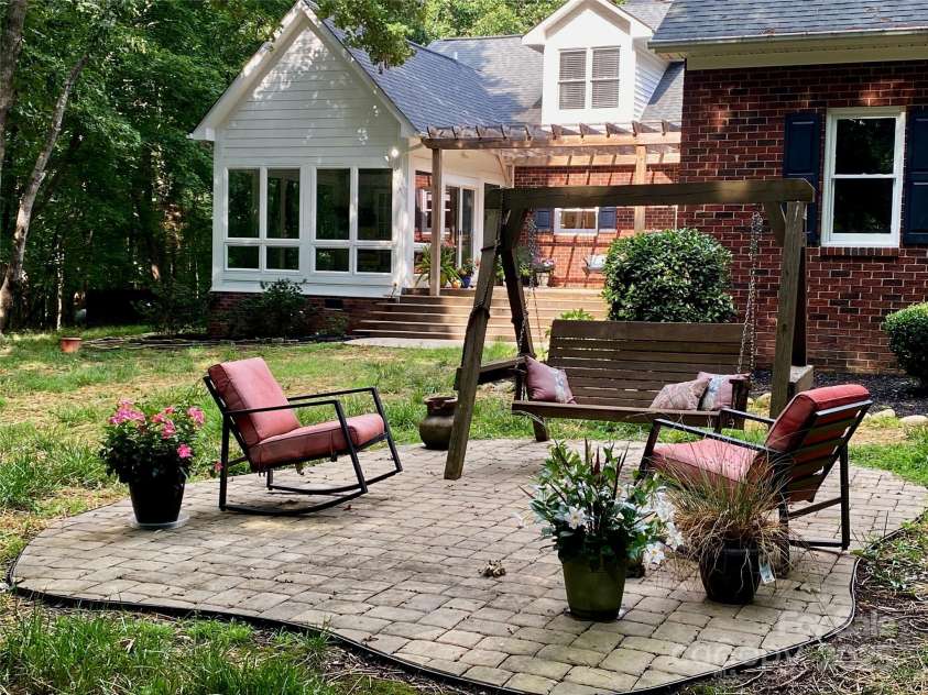 7408 Mockingbird Lane, Waxhaw, NC 28173.  MLS# CAR4271688, YatesRealty ID 29579. 