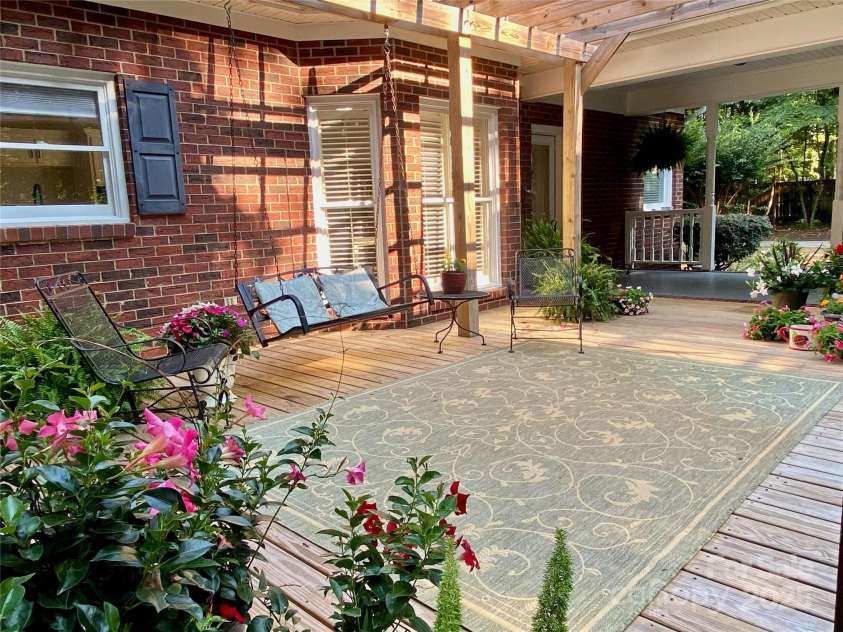 7408 Mockingbird Lane, Waxhaw, NC 28173.  MLS# CAR4271688, YatesRealty ID 29579. 