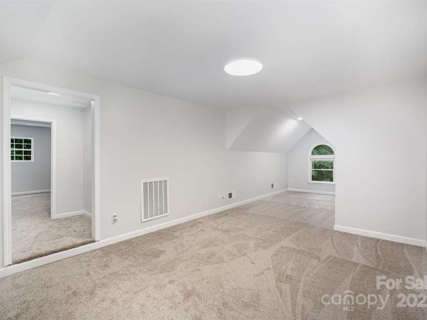 7408 Mockingbird Lane, Waxhaw, NC 28173.  MLS# CAR4271688, YatesRealty ID 29579. Bonus Room 1