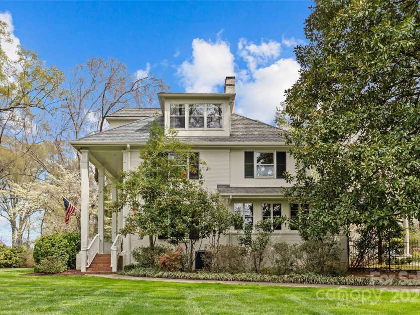 1579 Queens Road, Charlotte, NC 28207.  MLS# CAR4201917, YatesRealty ID 2958. 