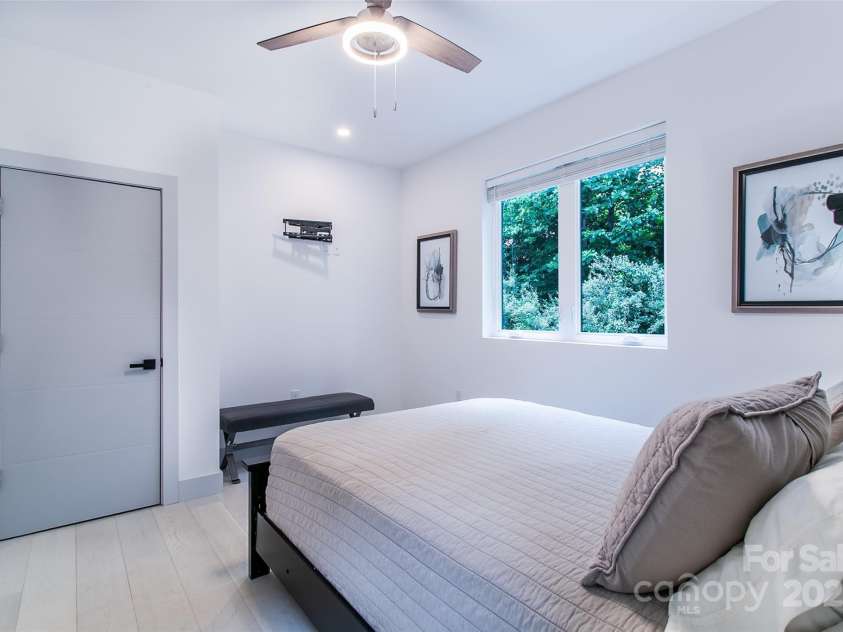 22 Lara Drive, Mills River, NC 28759.  MLS# CAR4271505, YatesRealty ID 2958. Bedroom #1