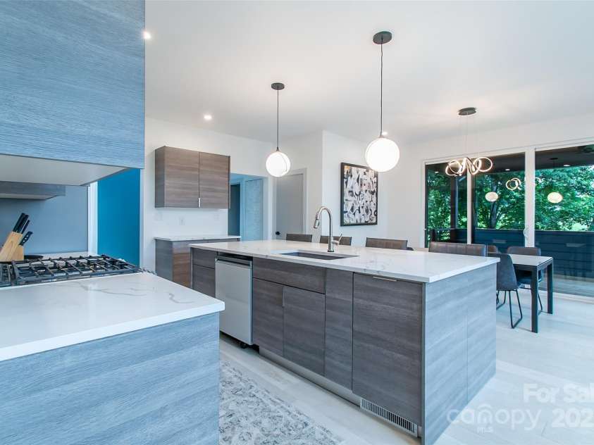 22 Lara Drive, Mills River, NC 28759.  MLS# CAR4271505, YatesRealty ID 2958. Living Room toward Kitchen