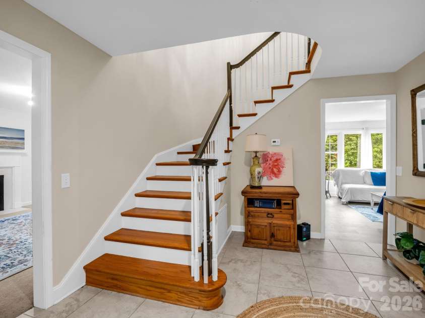 224 Windsor Drive, Shelby, NC 28150.  MLS# CAR4389885, YatesRealty ID 29580. 