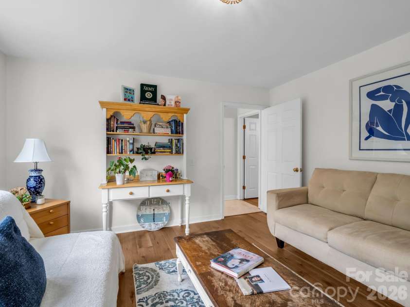 224 Windsor Drive, Shelby, NC 28150.  MLS# CAR4389885, YatesRealty ID 29580. 