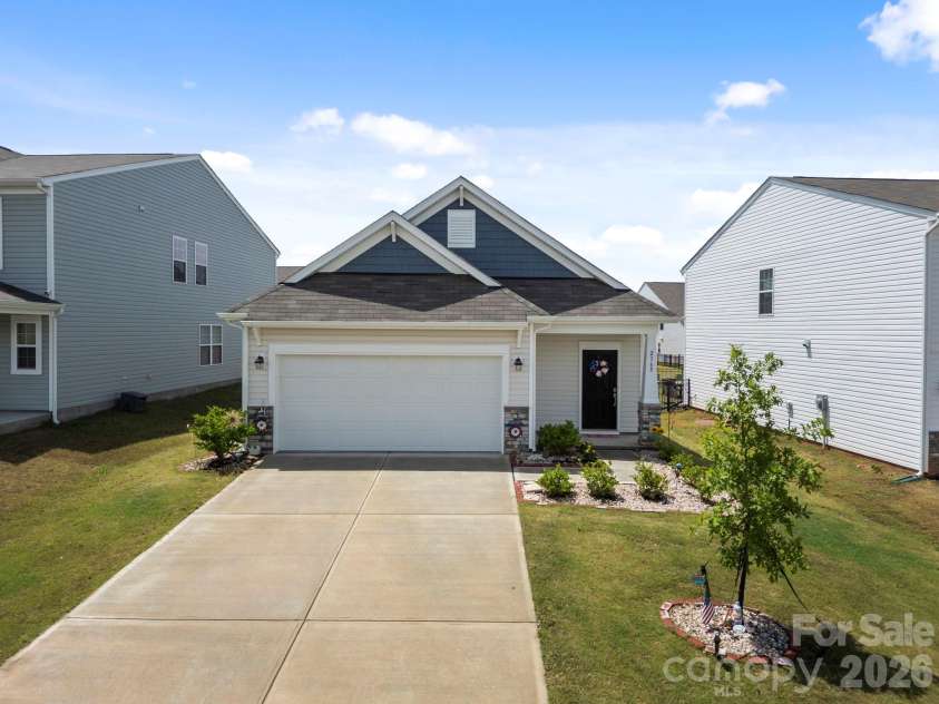 2368 Trollinger Drive, Catawba, NC 28609.  MLS# CAR4387636, YatesRealty ID 29584. 