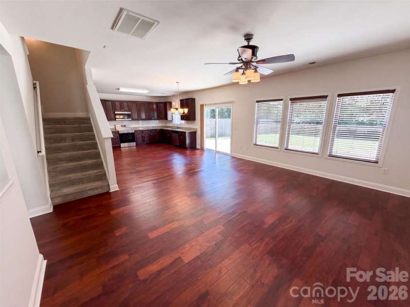 14021 Pinyon Pine Lane, Charlotte, NC 28215.  MLS# CAR4420081, YatesRealty ID 29585. 