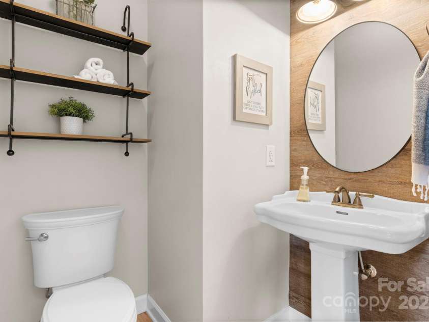 1221 Willow Creek Drive, Newton, NC 28658.  MLS# CAR4281770, YatesRealty ID 29586. 