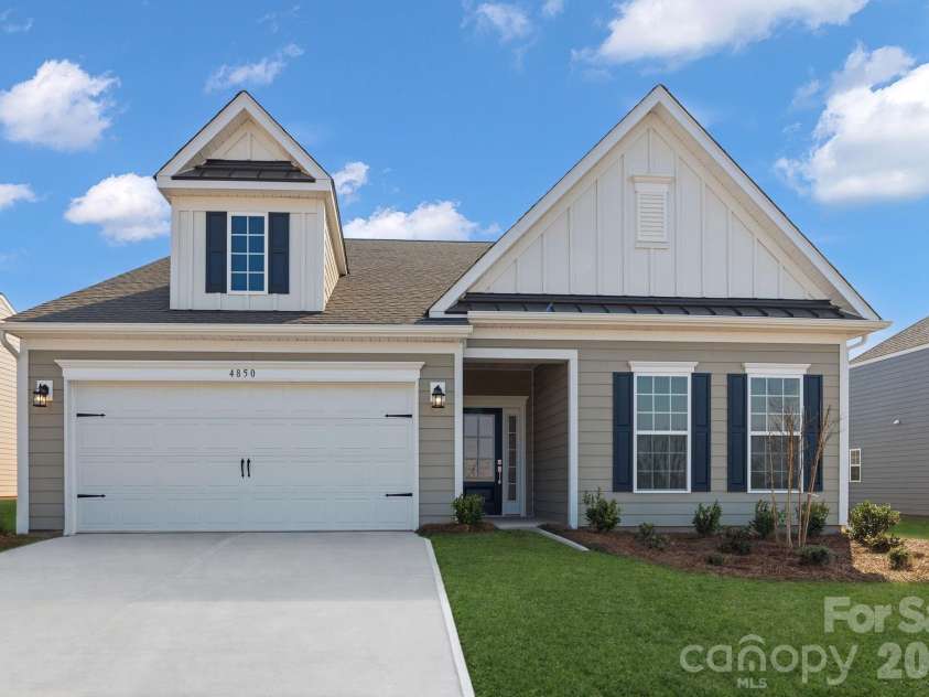 4850 Good Day Drive, Lancaster, SC 29720.  MLS# CAR4384125, YatesRealty ID 29586. 