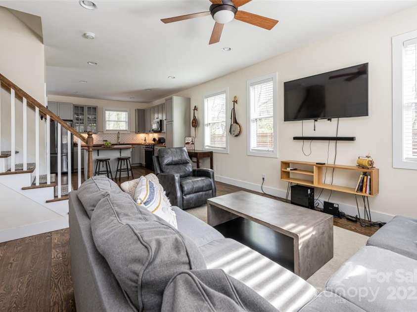 704 Azalea Avenue, Black Mountain, NC 28711.  MLS# CAR4283661, YatesRealty ID 29588. Ample space for guest to gather