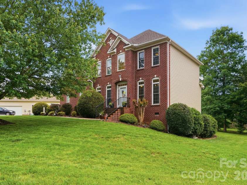 7848 Sedgebrook Drive, Stanley, NC 28164.  MLS# CAR4387675, YatesRealty ID 29588. 