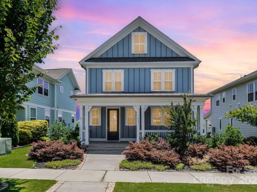 1541 Riverwalk Parkway, Rock Hill, SC 29730.  MLS# CAR4274586, YatesRealty ID 29589. 