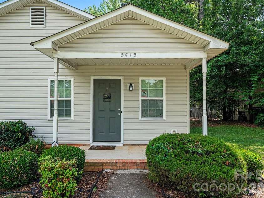 3415 Kentucky Avenue, Charlotte, NC 28216.  MLS# CAR4378920, YatesRealty ID 29589. 