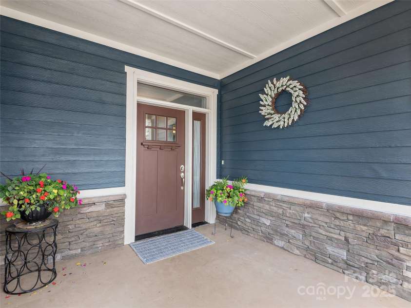 157 Waightstill Drive, Arden, NC 28704.  MLS# CAR4305400, YatesRealty ID 2959. 