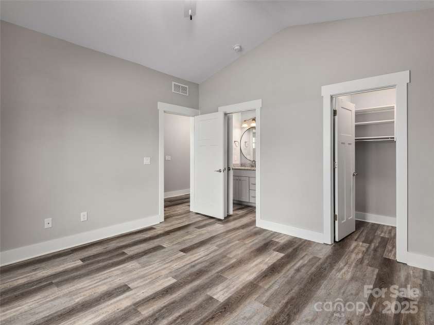 157 Waightstill Drive, Arden, NC 28704.  MLS# CAR4305400, YatesRealty ID 2959. 