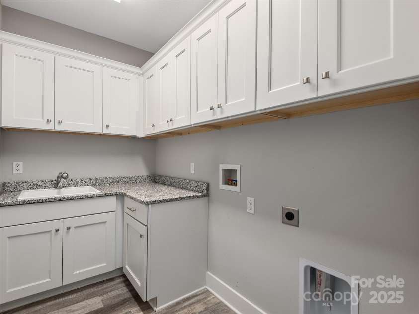 157 Waightstill Drive, Arden, NC 28704.  MLS# CAR4305400, YatesRealty ID 2959. 