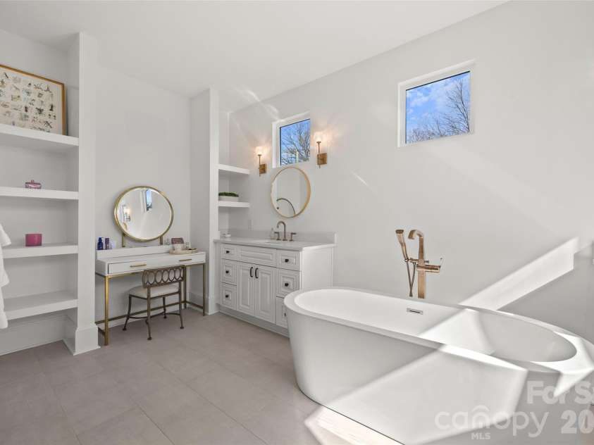 2336 Springdale Avenue, Charlotte, NC 28203.  MLS# CAR4394975, YatesRealty ID 2959. 