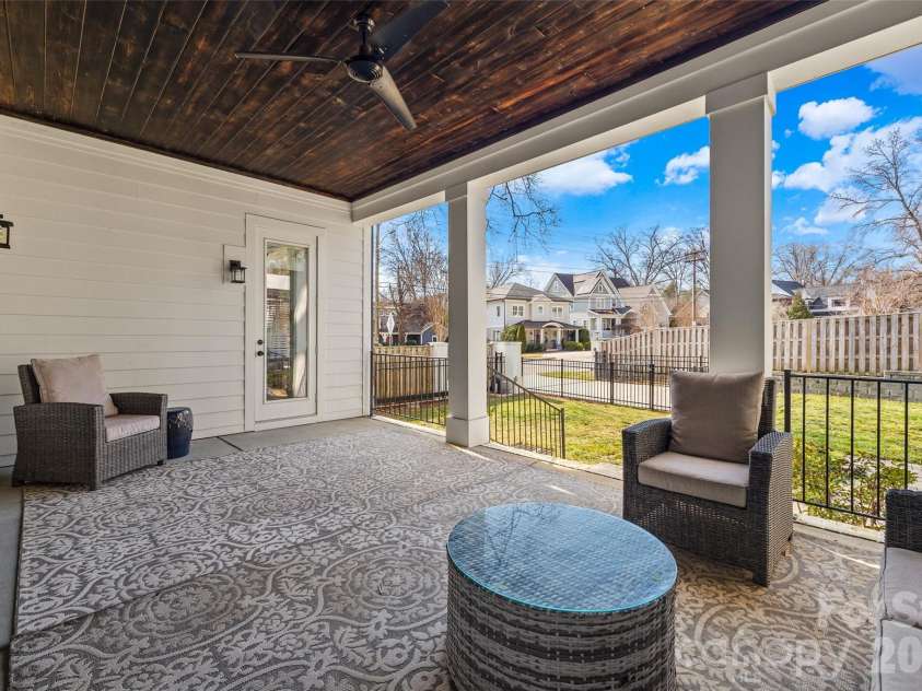 2336 Springdale Avenue, Charlotte, NC 28203.  MLS# CAR4394975, YatesRealty ID 2959. 