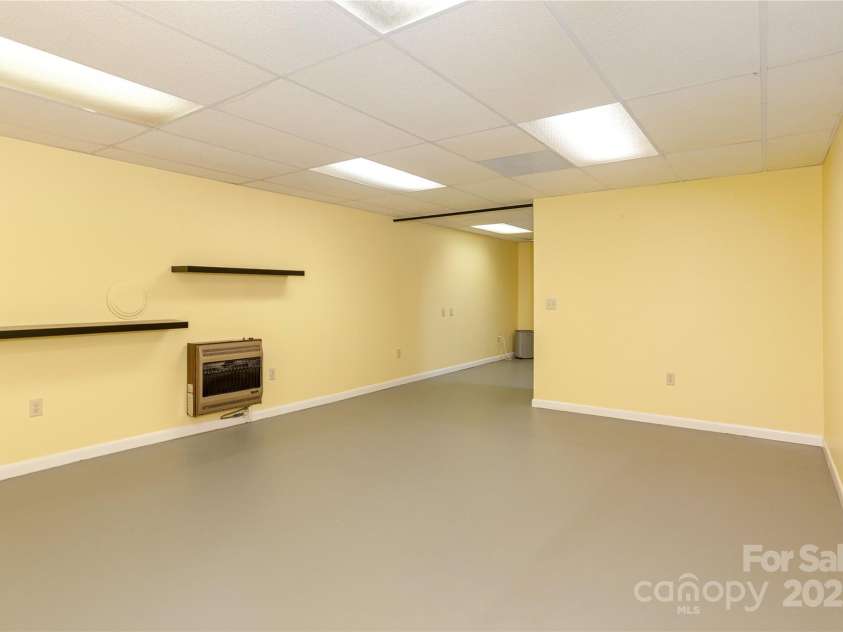 788 Old NC 280 Highway, Pisgah Forest, NC 28768.  MLS# CAR4283576, YatesRealty ID 29590. 