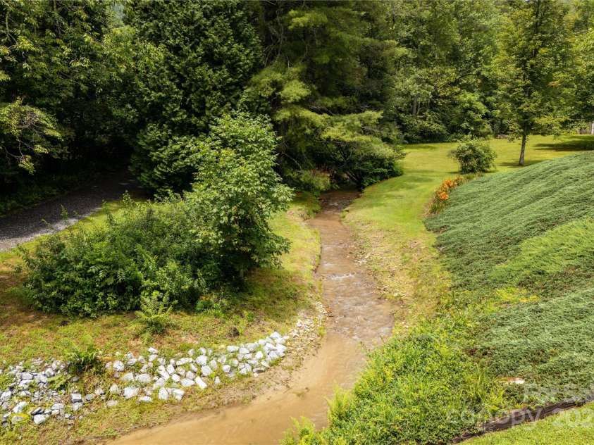 788 Old NC 280 Highway, Pisgah Forest, NC 28768.  MLS# CAR4283576, YatesRealty ID 29590. 