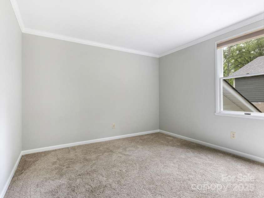 9324 Rainbow Forest Drive, Charlotte, NC 28277.  MLS# CAR4281251, YatesRealty ID 29591. Primary Bedroom