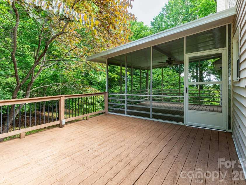 44 Deer Meadows Drive, Candler, NC 28715.  MLS# CAR4373513, YatesRealty ID 29593. Back Deck