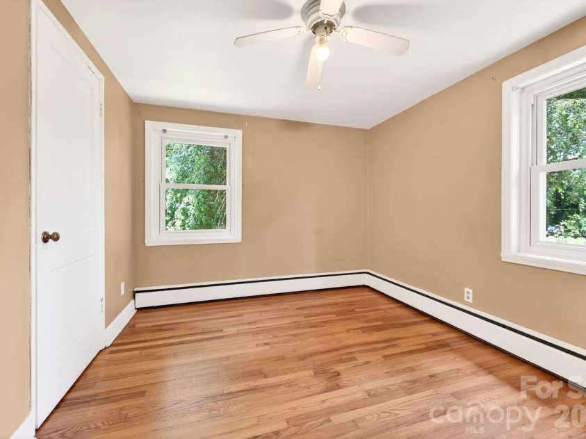 411 Hillcrest Circle, Hendersonville, NC 28792.  MLS# CAR4379885, YatesRealty ID 29595. Bedroom 2
