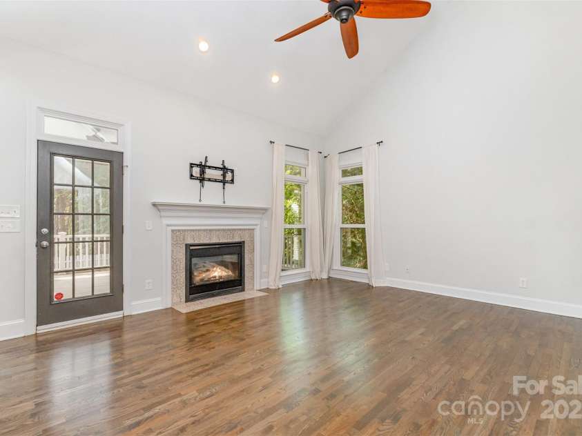 7640 Swinford Place, Charlotte, NC 28270.  MLS# CAR4286922, YatesRealty ID 29596. 