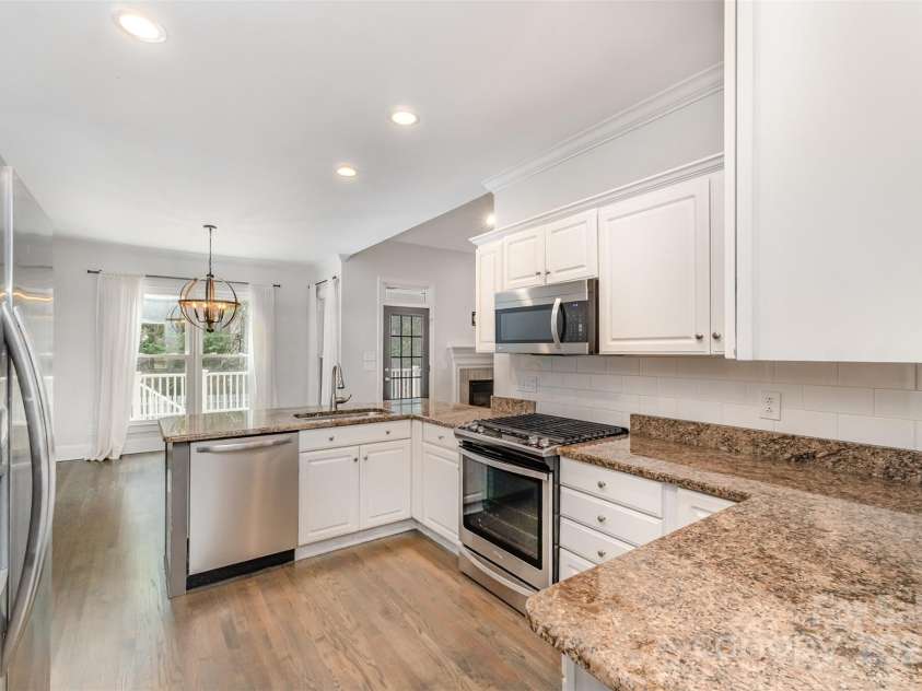 7640 Swinford Place, Charlotte, NC 28270.  MLS# CAR4286922, YatesRealty ID 29596. 