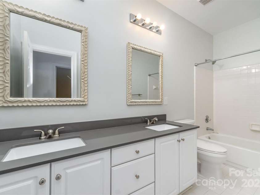 7640 Swinford Place, Charlotte, NC 28270.  MLS# CAR4286922, YatesRealty ID 29596. 