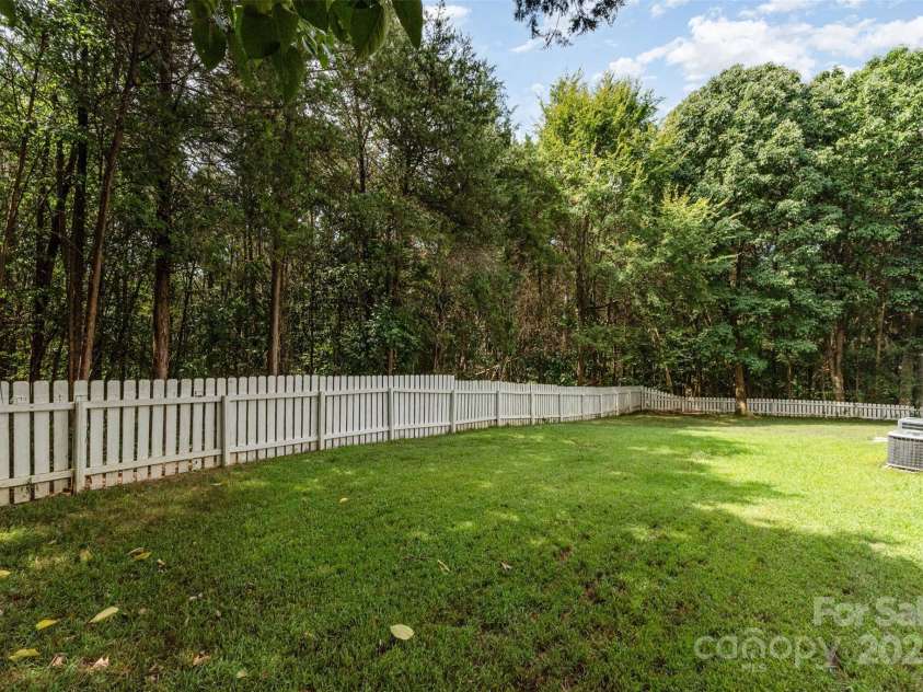 7640 Swinford Place, Charlotte, NC 28270.  MLS# CAR4286922, YatesRealty ID 29596. 