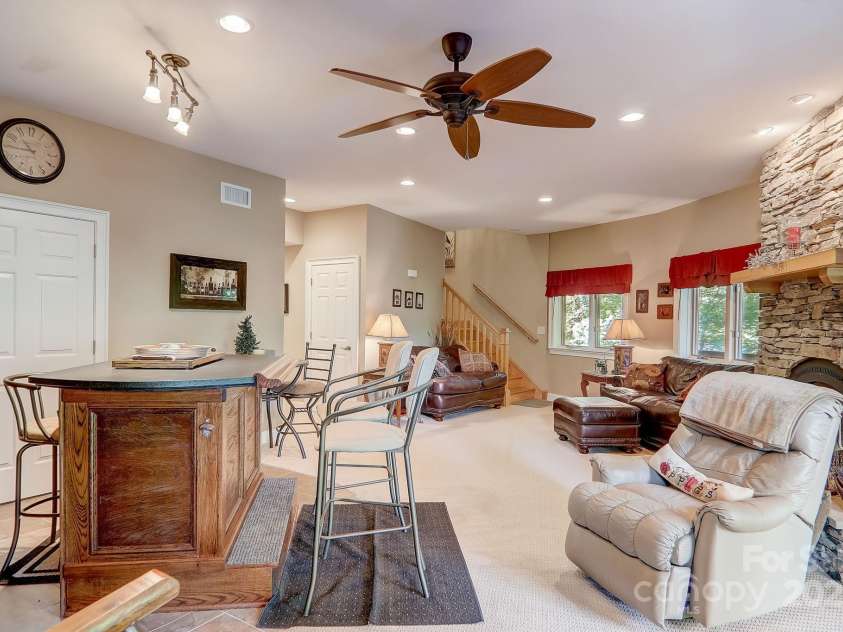 274 Slippery Rock Road, Waynesville, NC 28785.  MLS# CAR4261603, YatesRealty ID 29598. 