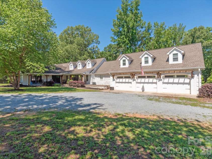 8522 Tirzah Church Road, Waxhaw, NC 28173.  MLS# CAR4389874, YatesRealty ID 29598. 