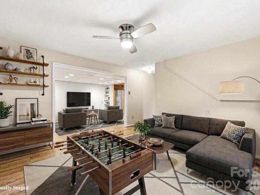 337 Woody Lane, Asheville, NC 28804.  MLS# CAR4389693, YatesRealty ID 29599. 