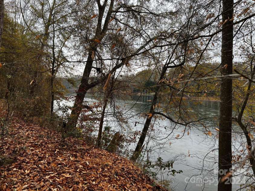 154A Lookout Dam Road, Statesville, NC 28625.  MLS# CAR4204078, YatesRealty ID 296. 