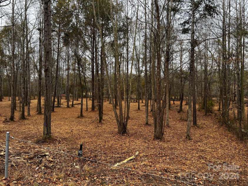 154A Lookout Dam Road, Statesville, NC 28625.  MLS# CAR4204078, YatesRealty ID 296. 