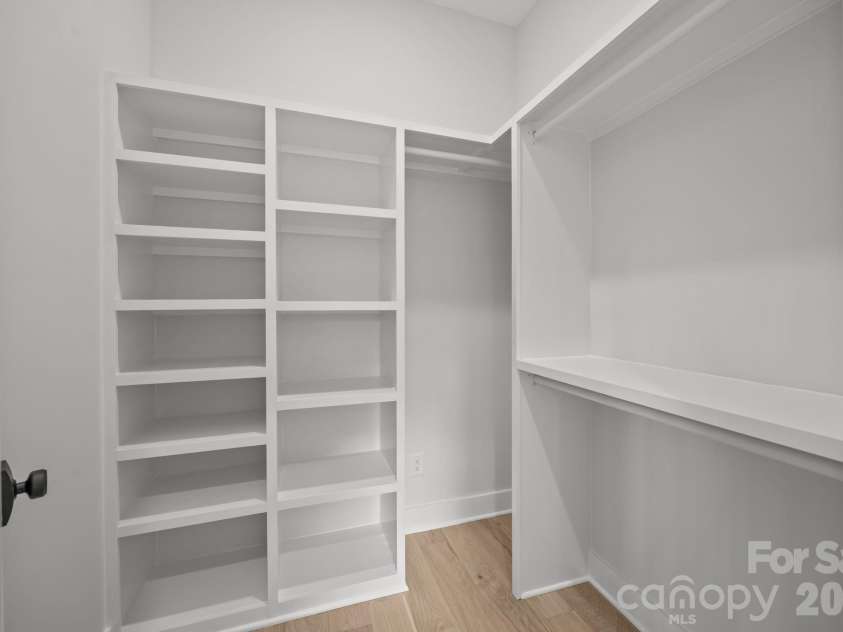 116 Taylors Garden Way, Statesville, NC 28625.  MLS# CAR4341025, YatesRealty ID 2960. 